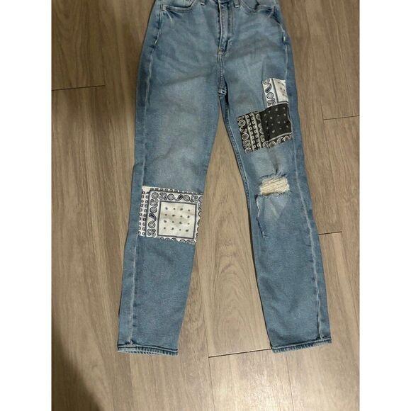 HOLLISTER WOMEN'S LIGHT WASH MOM JEAN ULTRA HIGH RISE BANDANA RIPPED 00R 23/27 - Picture 2 of 4